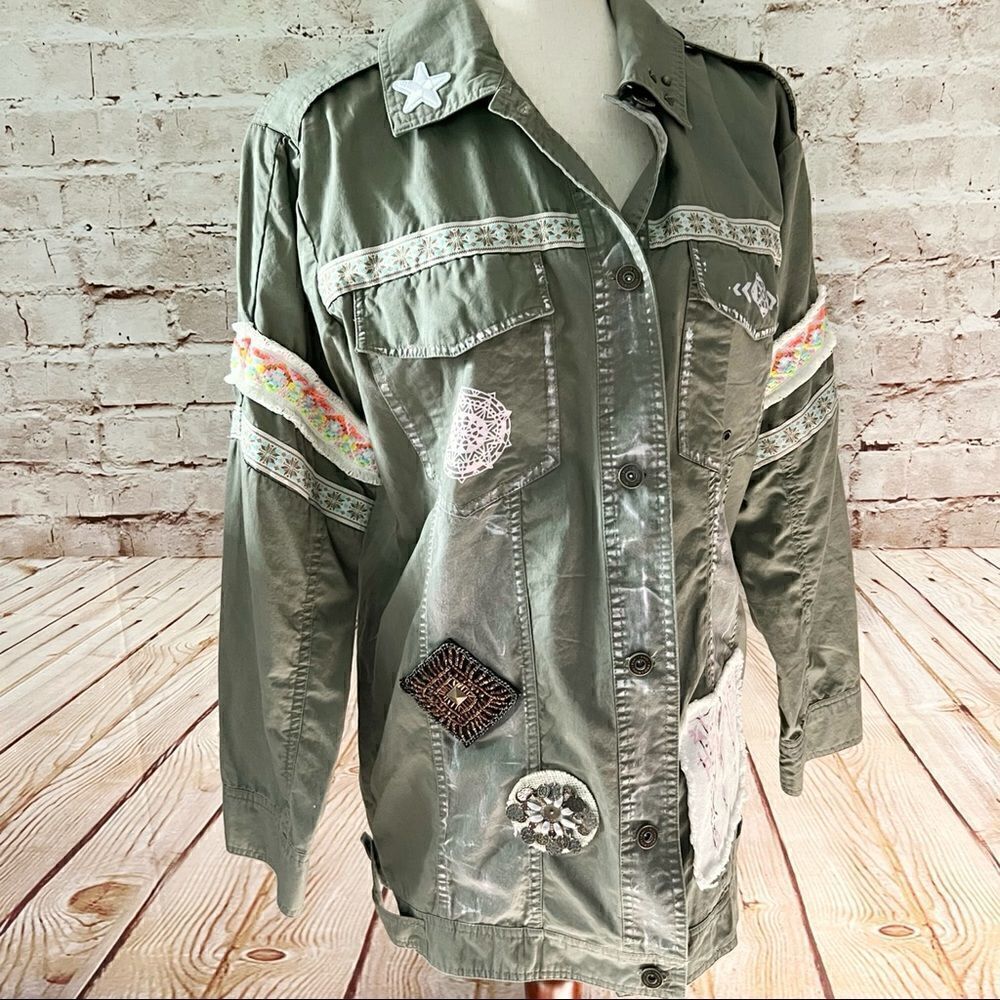 BNCI dreamcatcher military embellished shirt jacket